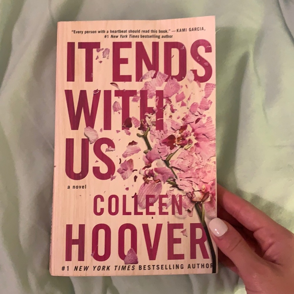 It Ends With Us Book